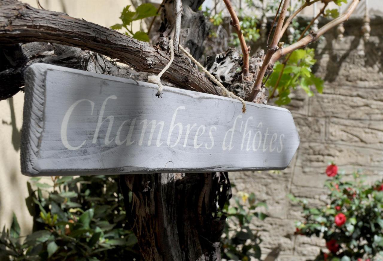 Le Petit Chateau Châteauneuf-de-Gadagne Exterior foto